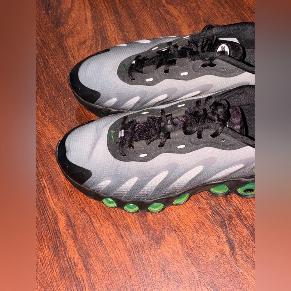 Nike shoes for men - Picture 4 of 15
